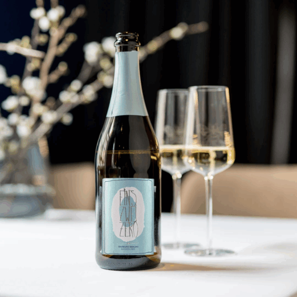 Leitz Eins-Zwei-Zero Sparkling Riesling Alcoholvrij - Afbeelding 2